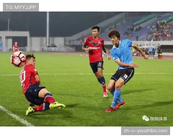 北京首钢园牛嘉防守端表现亮眼 多次倒地拼抢赢得球权